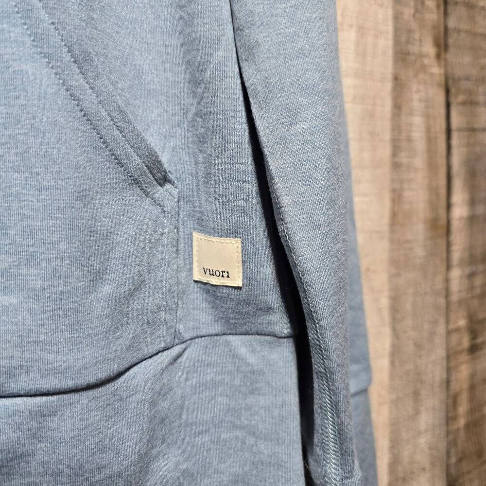 Vuori Halo Performance Hoodie 2.0 Shade Heather XS Athleisure Comfy Outdoor Gym - Picture 3 of 6